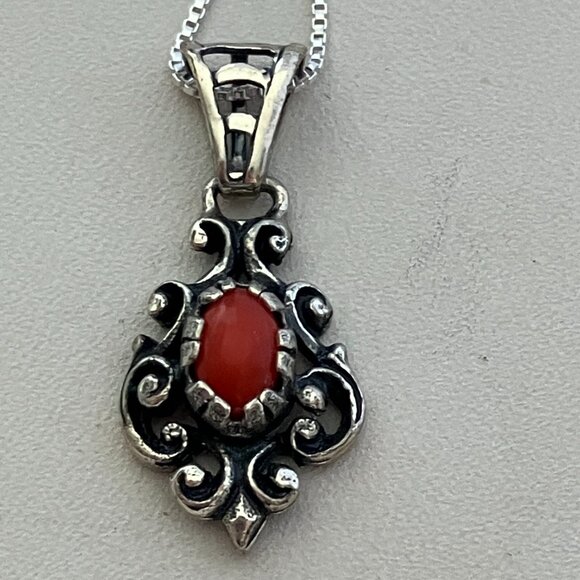 Coral  925 Sterling Silver pendant & 925 Chain 20" - Picture 5 of 7